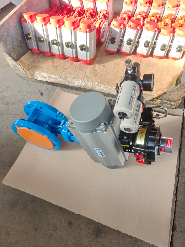 Center line Pneumatic Flanged Butterfly Valve