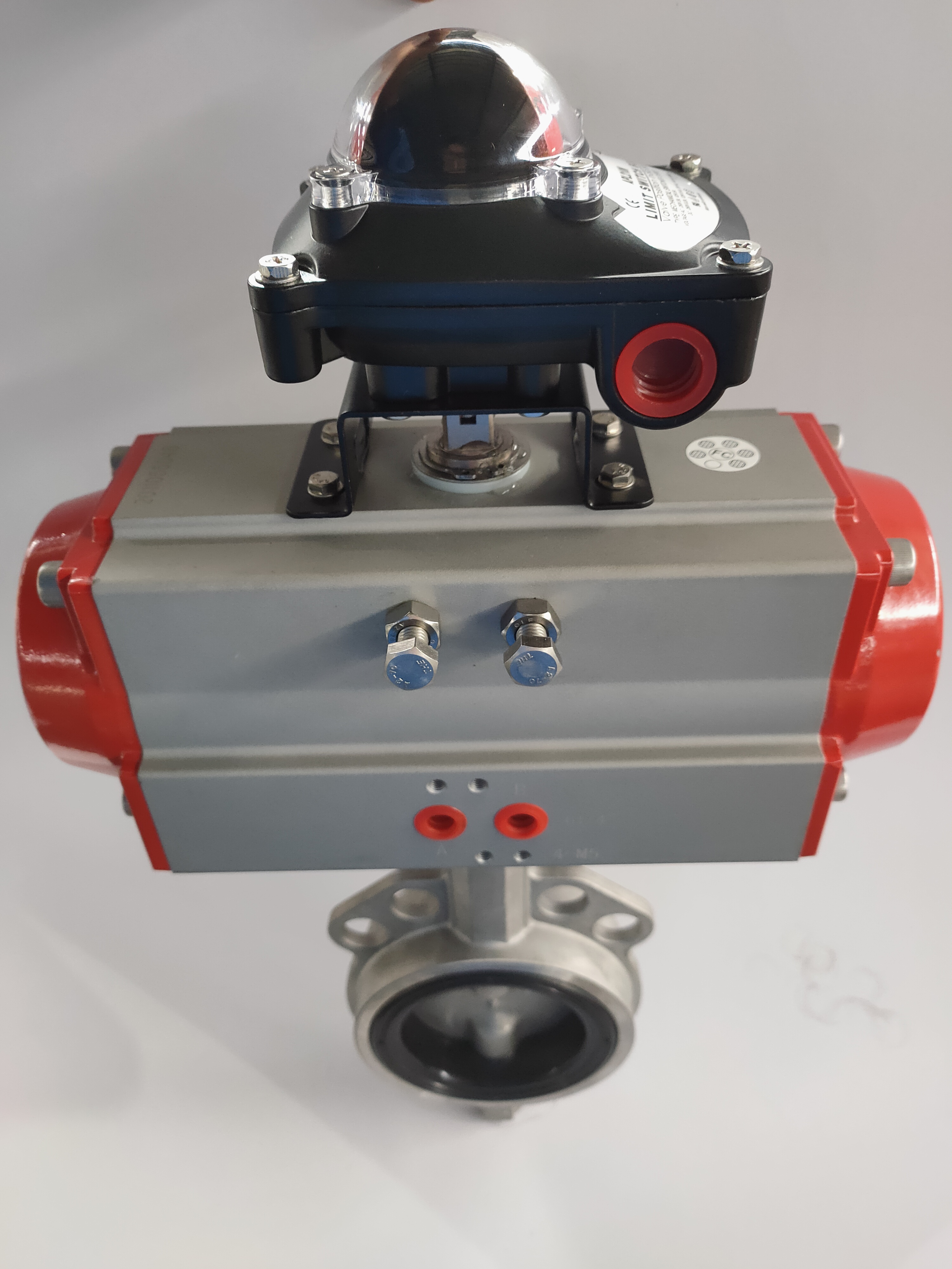 Stainless Steel Pneumatic Center-line Butterfly Valve 